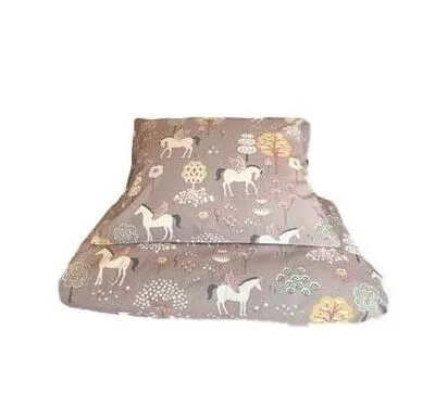 Majvillan Sengesett 150x210 True Unicorns, Lilac